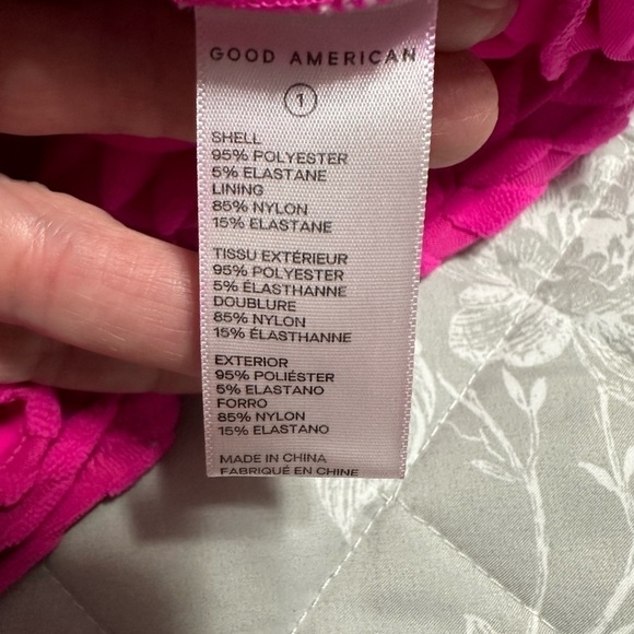 GOOD AMERICAN Jacquard Show Off One Piece Swimsuit, Size 1 - Picture 9 of 10